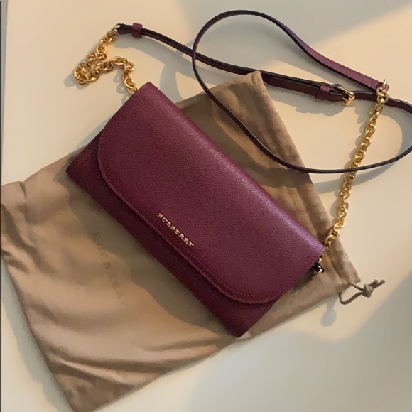 Burberry Handbags - Burberry Purse